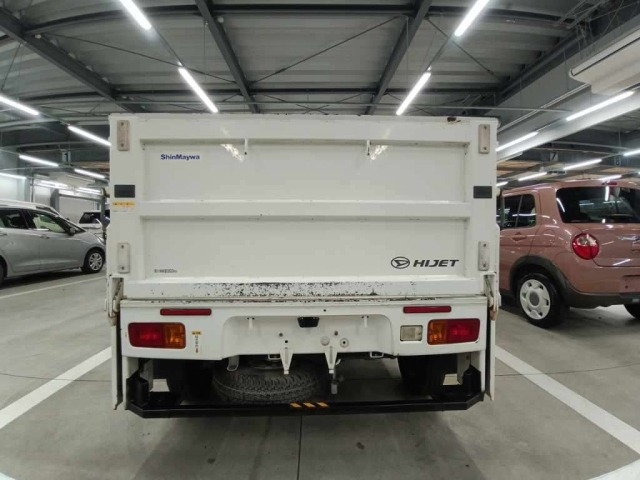 Daihatsu HIJET TRUCK 2016 7551848-11