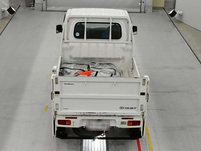 Daihatsu HIJET TRUCK 2016 7551848-8