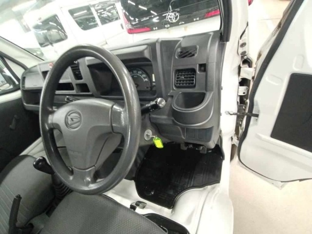 Daihatsu HIJET TRUCK 2016 7551848-9