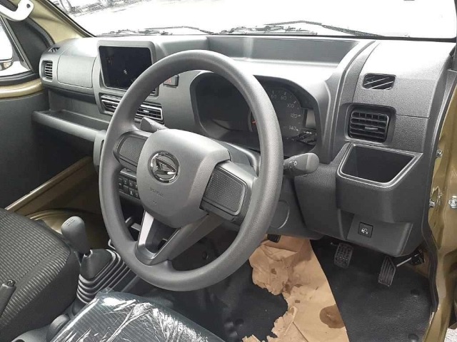 Daihatsu HIJET TRUCK 2026 7551880-7