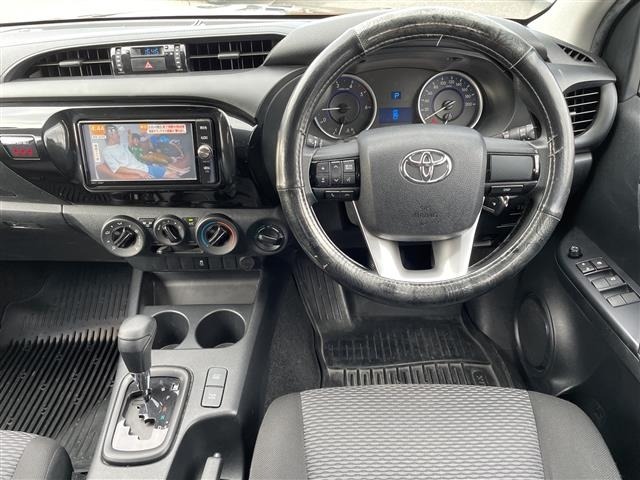 Toyota HILUX 2018 7557098-14