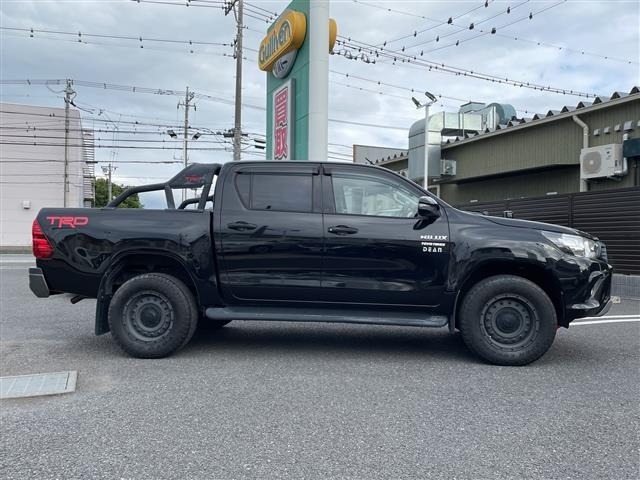 Toyota HILUX 2018 7557098-3