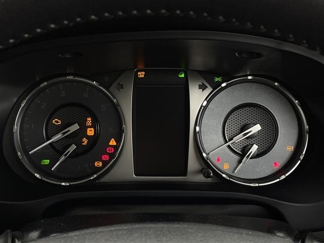 Toyota HILUX 2023 7557111-22