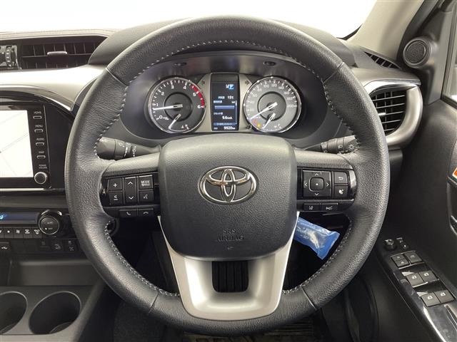 Toyota HILUX 2023 7557111-7