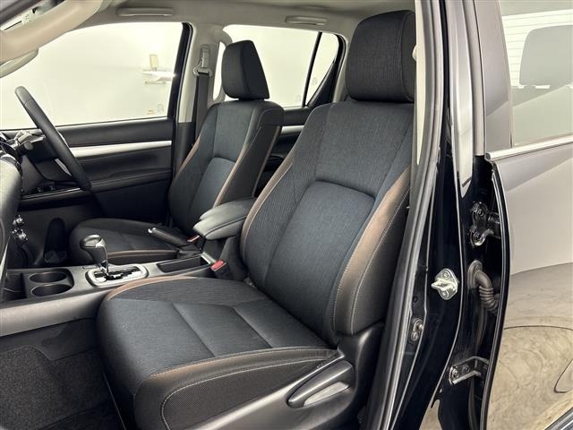 Toyota HILUX 2021 7557112-8