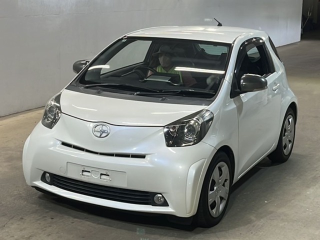 Toyota IQ 2012 7564120-0