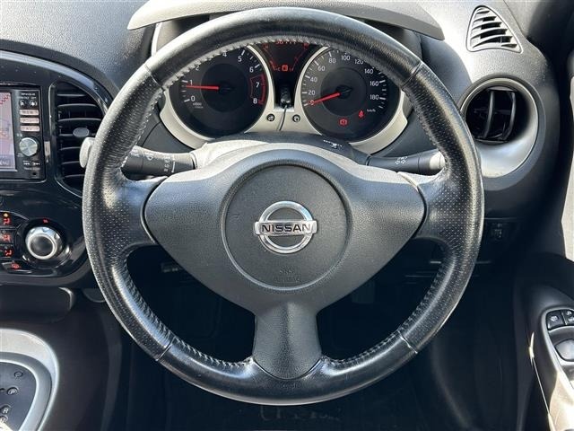 Nissan JUKE 2011 7563194-16