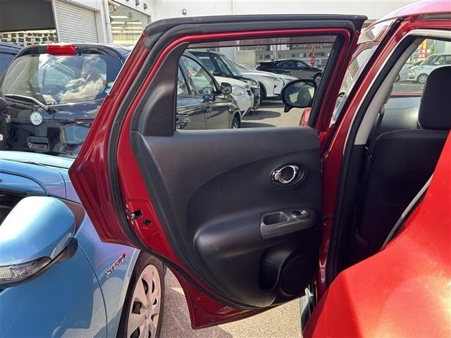 Nissan JUKE 2011 7563194-6