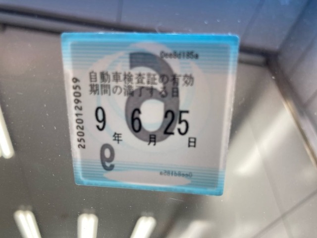Nissan JUKE 2012 7563196-6