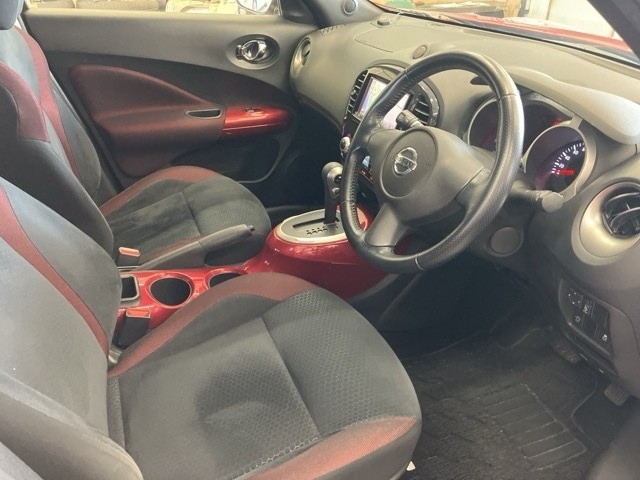 Nissan JUKE 2013 7563205-4
