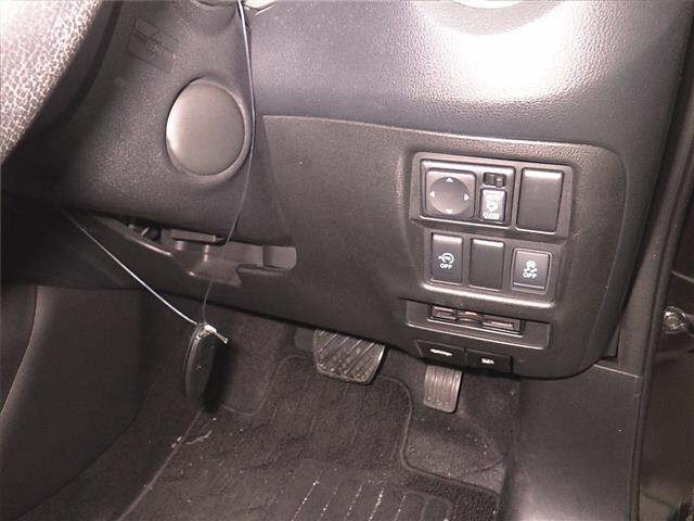 Nissan JUKE 2014 7563218-8