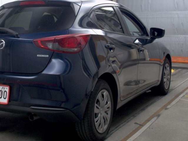 Mazda MAZDA2 2023 7561297-5