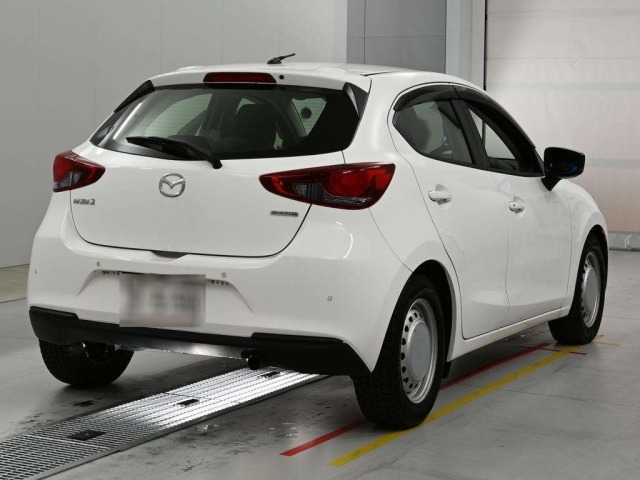 Mazda MAZDA2 2021 7561298-1