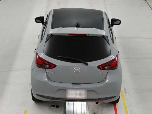 Mazda MAZDA2 2024 7561305-8