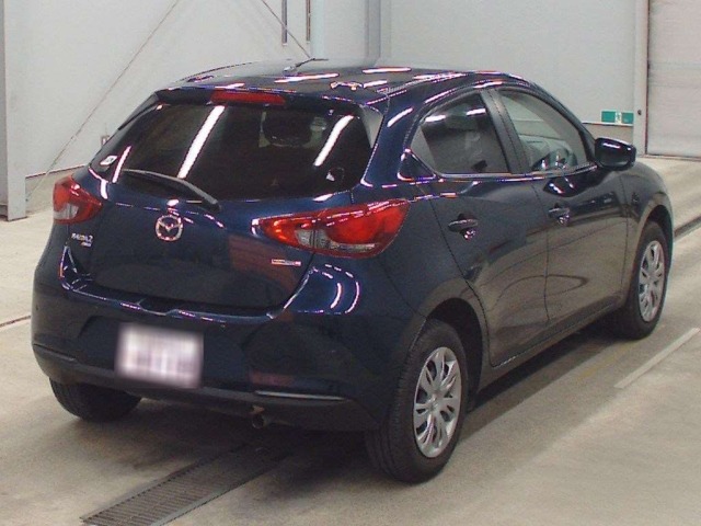 Mazda MAZDA2 2023 7561306-1