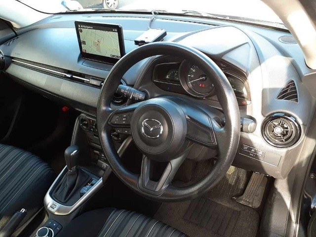 Mazda MAZDA2 2023 7561306-7