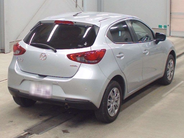 Mazda MAZDA2 2023 7561307-1