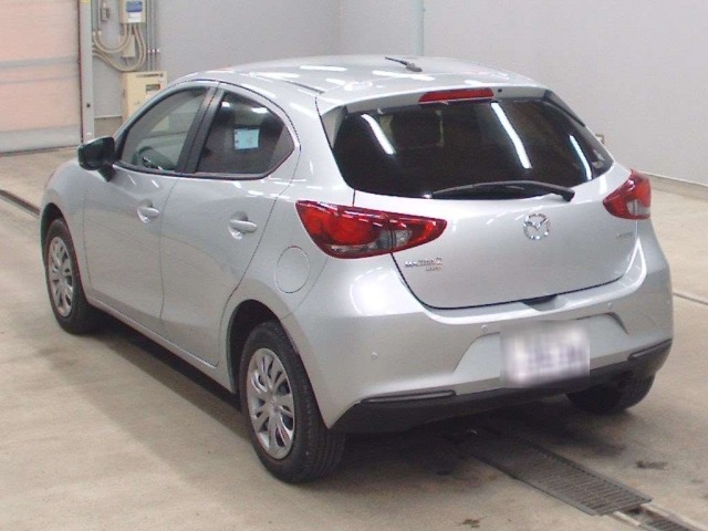 Mazda MAZDA2 2023 7561307-6