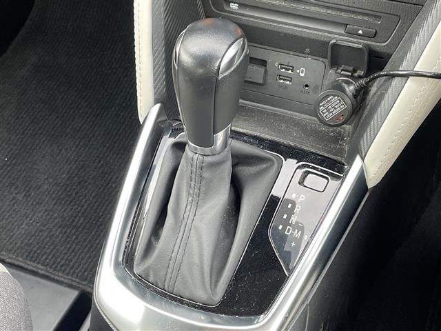 Mazda MAZDA2 2020 7561379-4