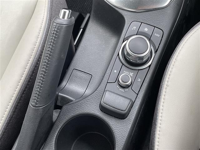 Mazda MAZDA2 2020 7561379-6