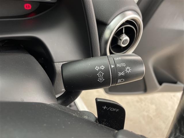Mazda MAZDA2 2019 7561384-3