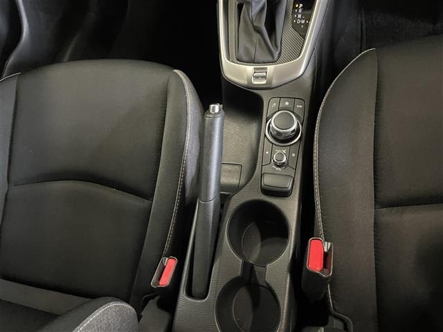 Mazda MAZDA2 2024 7561385-12