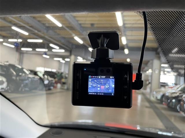 Mazda MAZDA2 2024 7561385-2