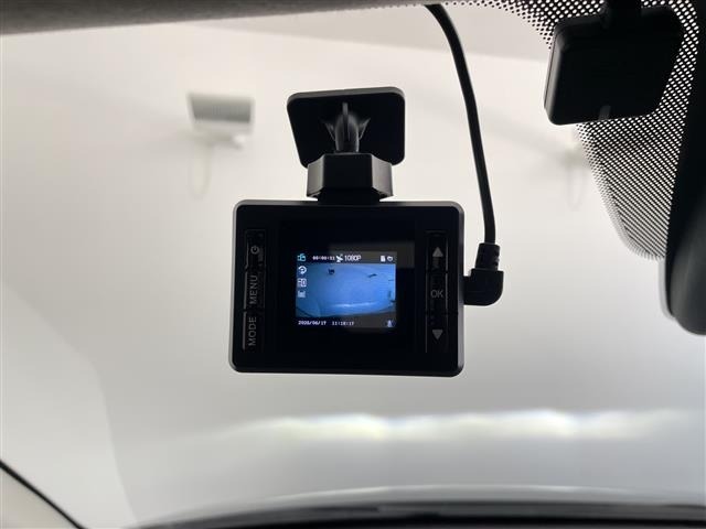 Mazda MAZDA2 2024 7561388-17