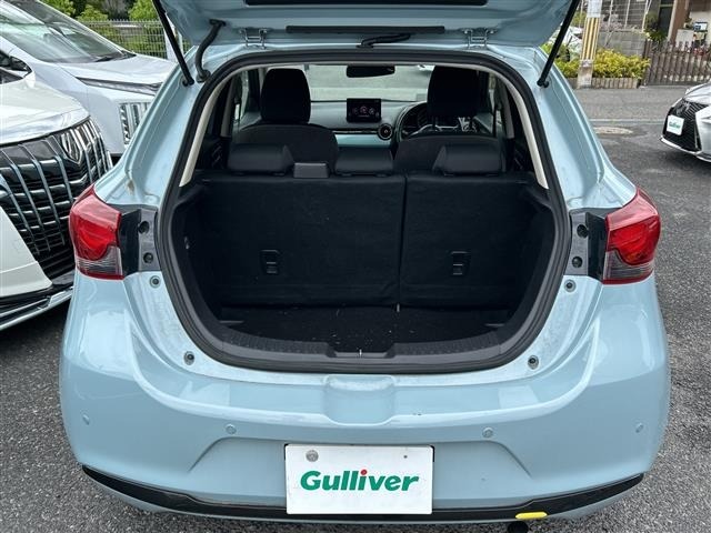 Mazda MAZDA2 2023 7561389-4