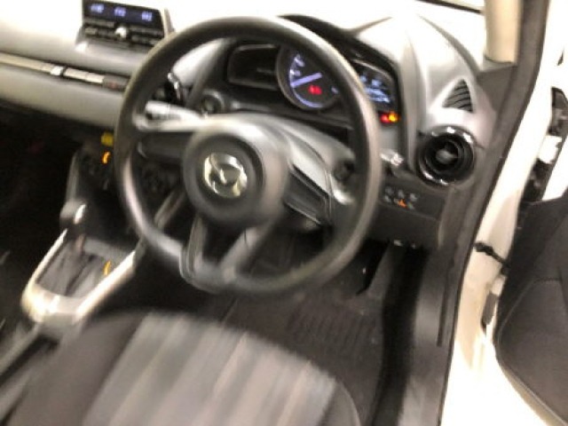 Mazda MAZDA2 2020 7561390-5