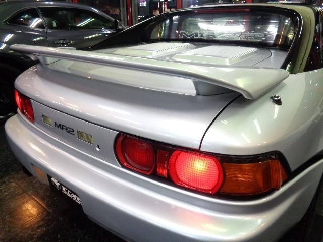 Toyota MR2 1997 7564226-30