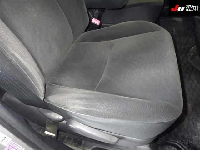 Toyota NOAH 2011 7554458-6