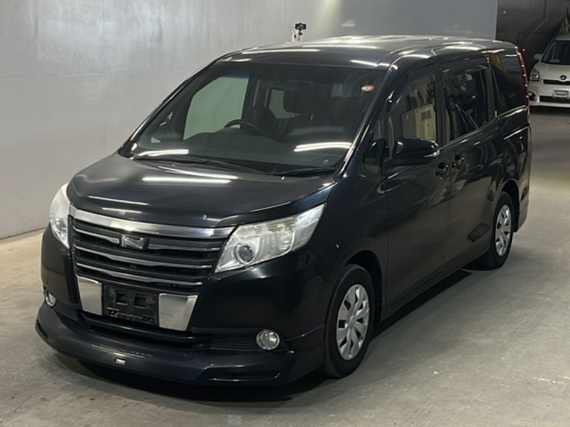 Toyota NOAH 2014 7554615-0