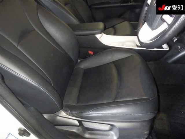 Toyota PRIUS 2017 7562393-6