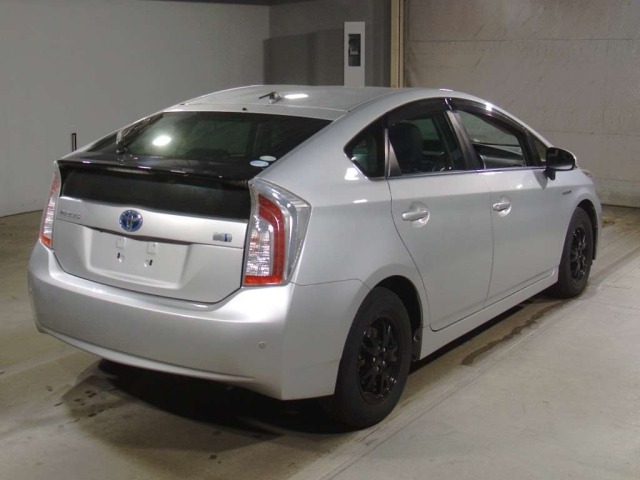 Toyota PRIUS 2015 7562448-1