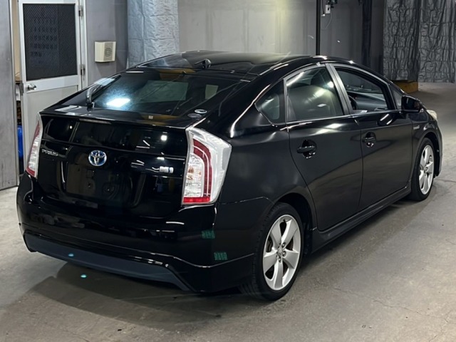 Toyota PRIUS 2015 7562846-5