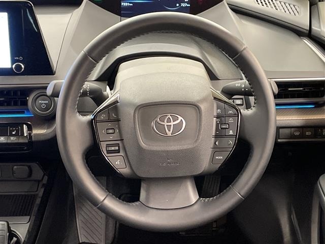 Toyota PRIUS 2024 7563583-11
