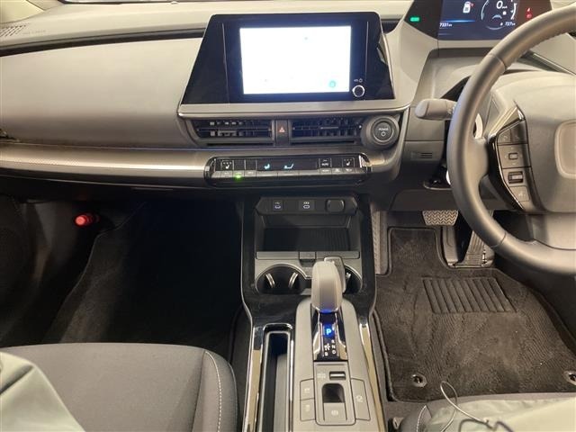 Toyota PRIUS 2024 7563583-12