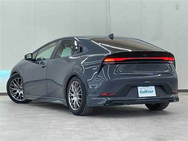 Toyota PRIUS 2024 7563583-13