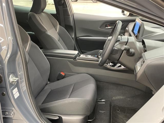 Toyota PRIUS 2024 7563583-5
