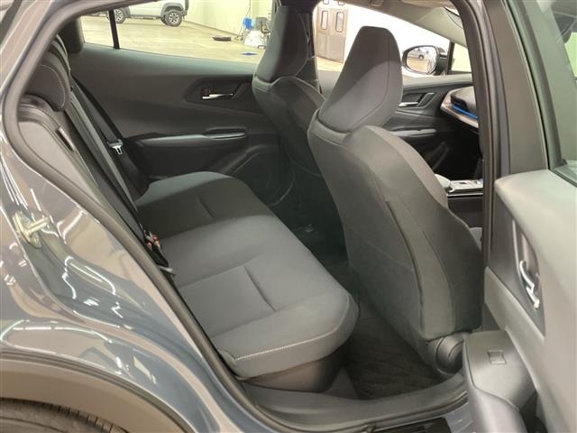 Toyota PRIUS 2024 7563583-9