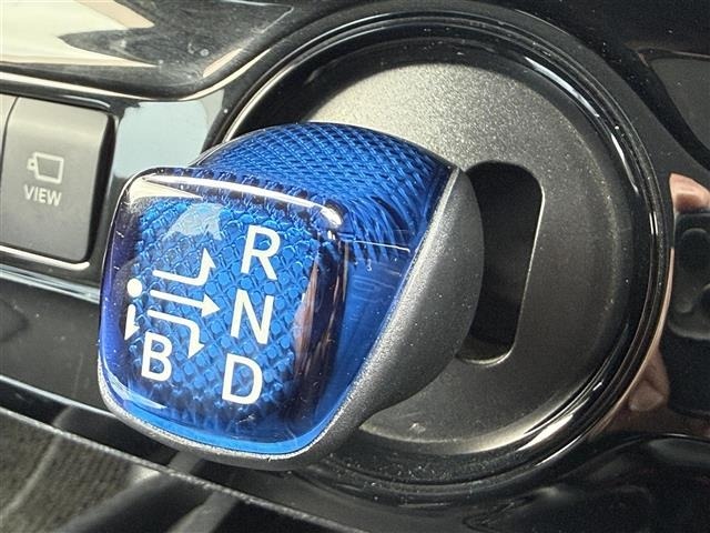 Toyota PRIUS 2020 7563597-21
