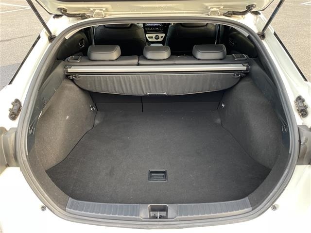 Toyota PRIUS 2018 7563598-20