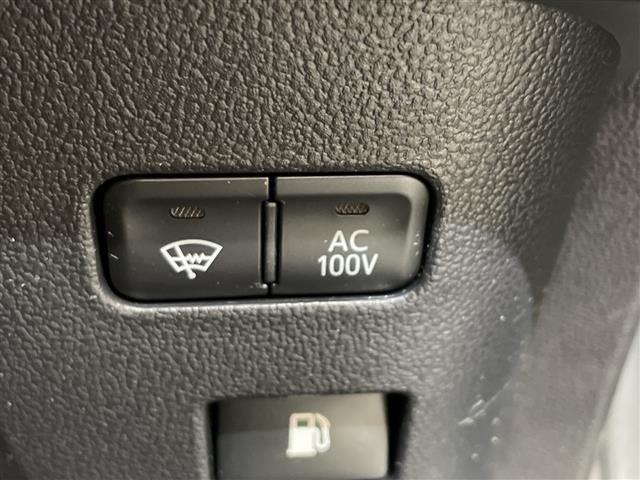 Toyota PRIUS 2021 7563611-10