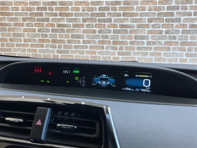 Toyota PRIUS 2021 7563611-15