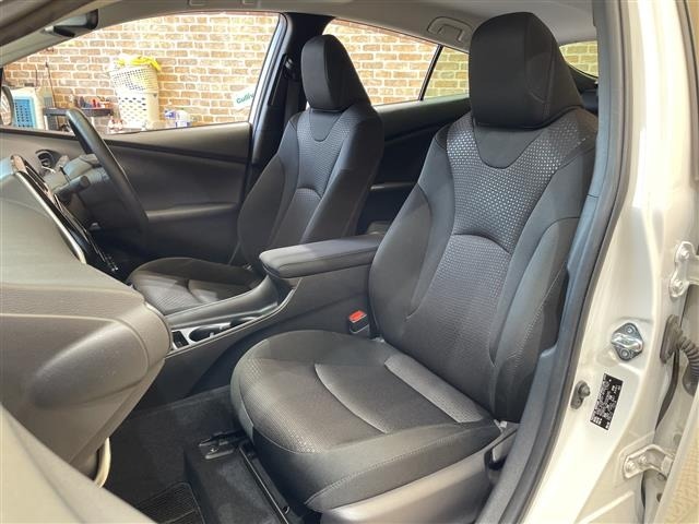 Toyota PRIUS 2021 7563611-4
