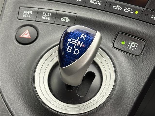 Toyota PRIUS 2011 7563626-11