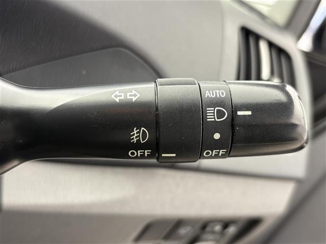 Toyota PRIUS 2011 7563626-3