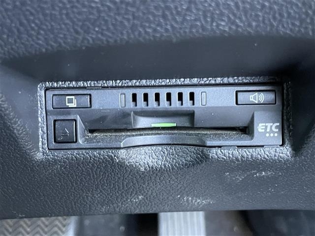 Toyota PRIUS 2017 7563660-19