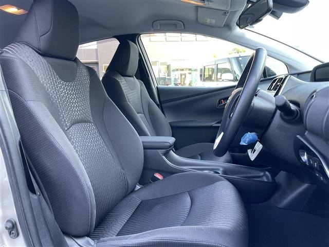 Toyota PRIUS 2017 7563660-4